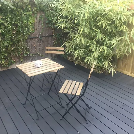 Apartment Au Calme Avec Terrasse